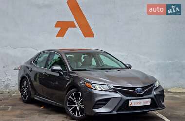 Седан Toyota Camry 2020 в 