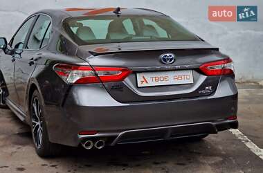 Седан Toyota Camry 2020 в 
