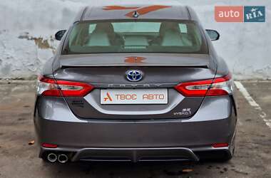 Седан Toyota Camry 2020 в 