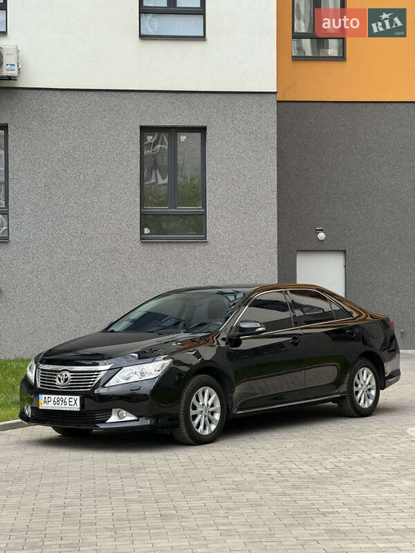 Toyota Camry 2012