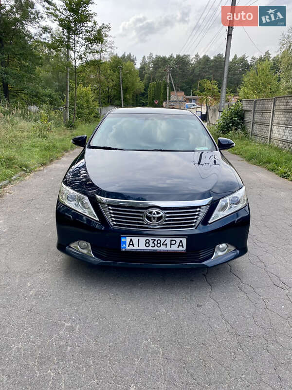 Седан Toyota Camry 2013 в Житомире фото 2 Седан Toyota Camry 2013 в Житомире