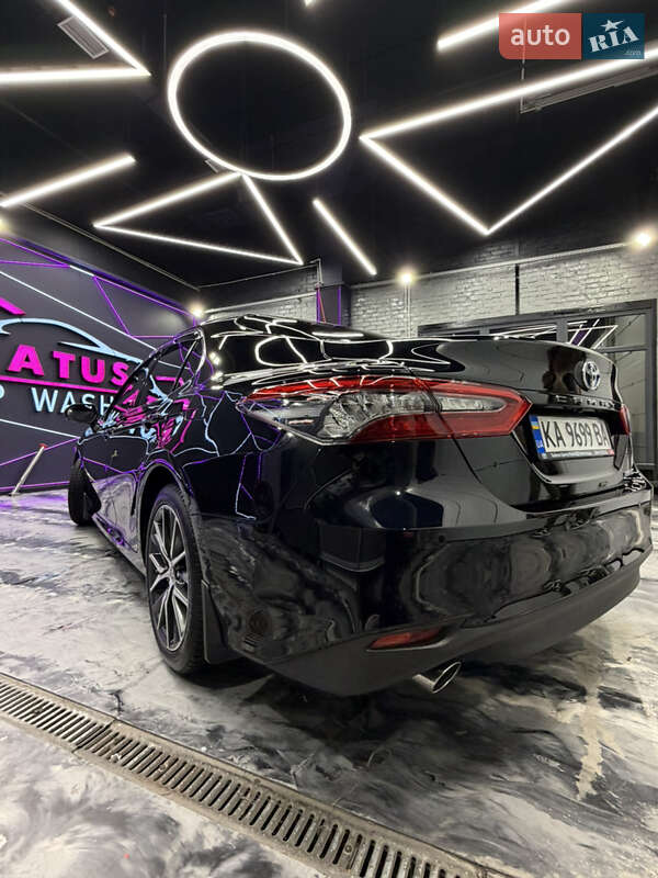 Седан Toyota Camry 2022 в Киеве фото 11 Седан Toyota Camry 2022 в Киеве