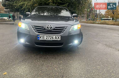 Седан Toyota Camry 2007 в Дніпрі