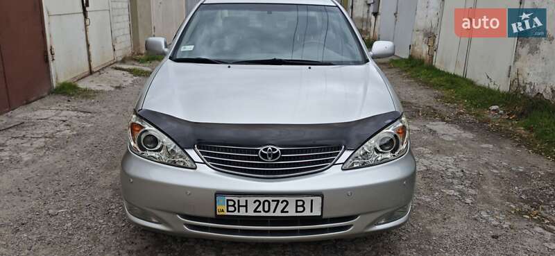 Седан Toyota Camry 2002 в Одессе