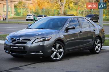 Седан Toyota Camry 2007 в 