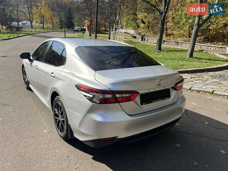 Седан Toyota Camry 2021 в Киеве фото 7 Седан Toyota Camry 2021 в Киеве