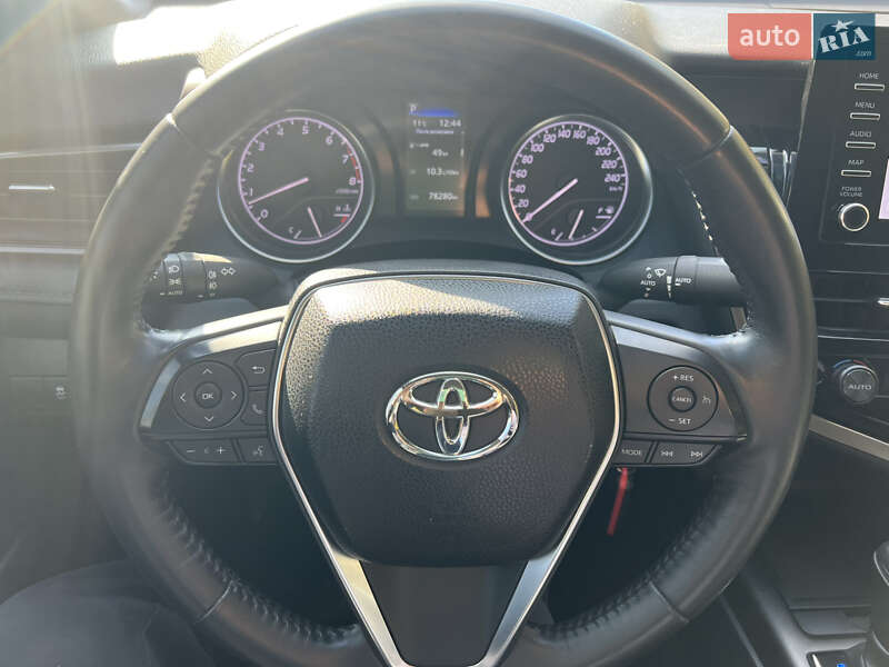 Седан Toyota Camry 2021 в Киеве фото 20 Седан Toyota Camry 2021 в Киеве