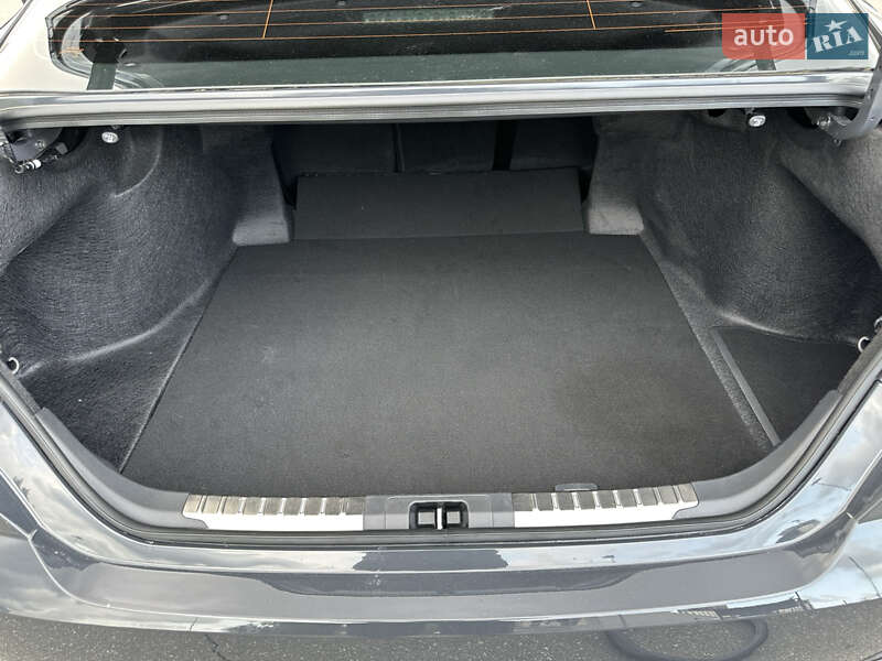 Седан Toyota Camry 2024 в Киеве фото 20 Седан Toyota Camry 2024 в Киеве