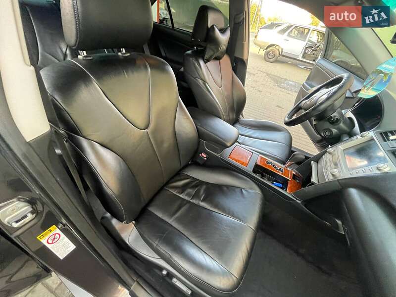 Седан Toyota Camry 2010 в Полонном фото 18 Седан Toyota Camry 2010 в Полонном