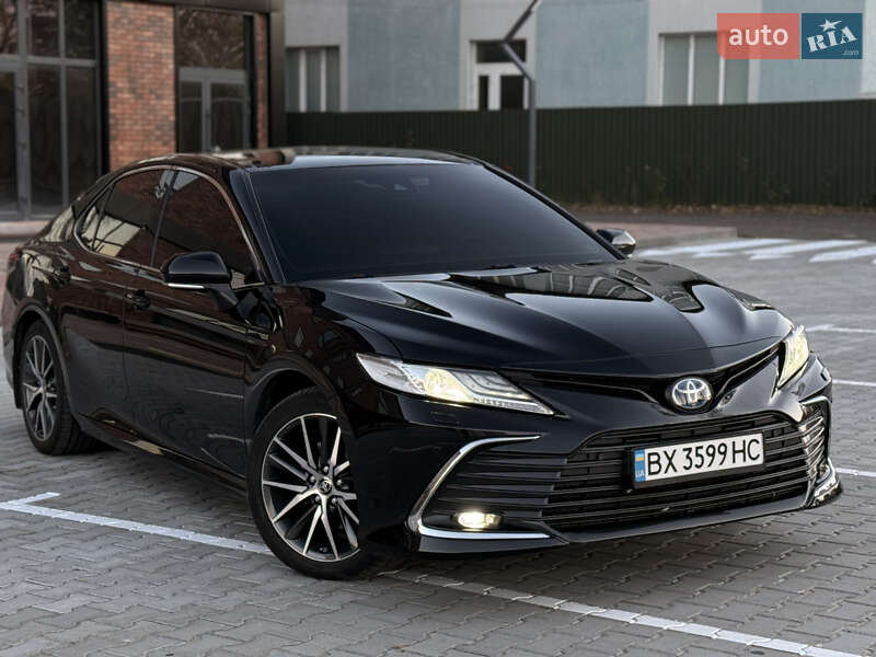 Седан Toyota Camry 2021 в Виннице фото 8 Седан Toyota Camry 2021 в Виннице