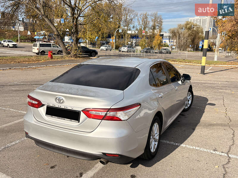 Седан Toyota Camry 2017 в Києві фото 14 Седан Toyota Camry 2017 в Києві
