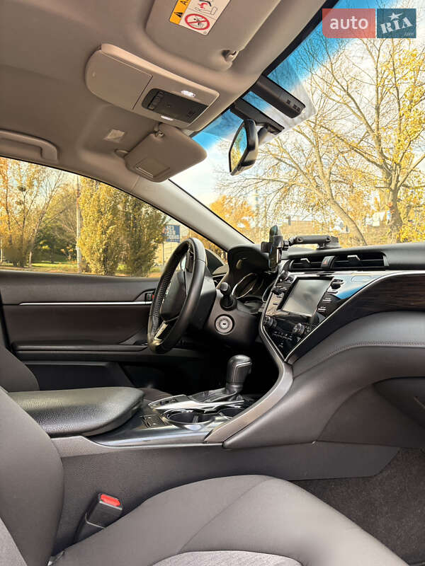 Седан Toyota Camry 2017 в Києві фото 22 Седан Toyota Camry 2017 в Києві