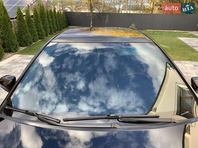 Седан Toyota Camry 2013 в Івано-Франківську