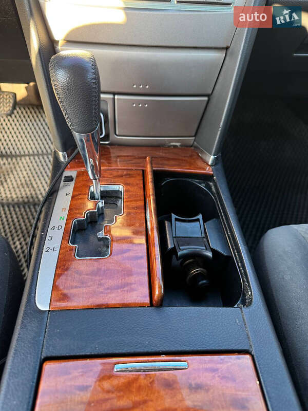 Седан Toyota Camry 2008 в Киеве