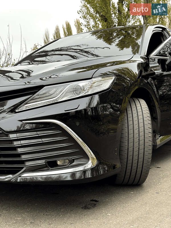 Седан Toyota Camry 2023 в Киеве фото 41 Седан Toyota Camry 2023 в Киеве