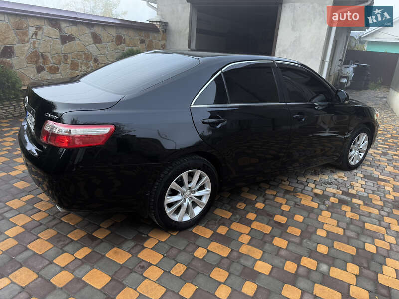 Седан Toyota Camry 2009 в Могилев-Подольске