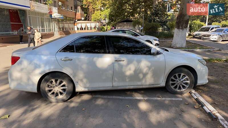 Седан Toyota Camry 2013 в Одессе