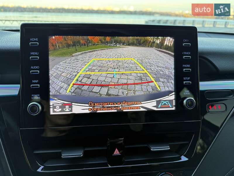 Седан Toyota Camry 2022 в Киеве фото 33 Седан Toyota Camry 2022 в Киеве