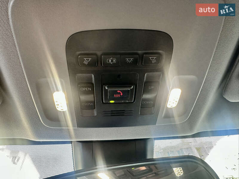 Седан Toyota Camry 2020 в Києві