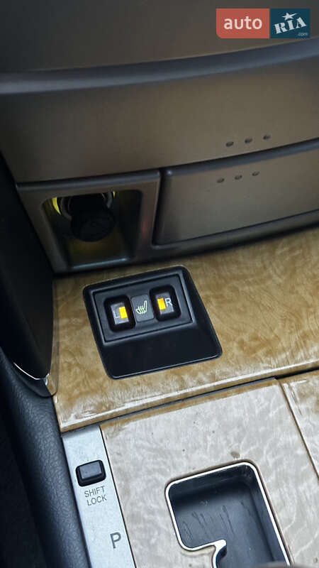 Седан Toyota Camry 2007 в Киеве