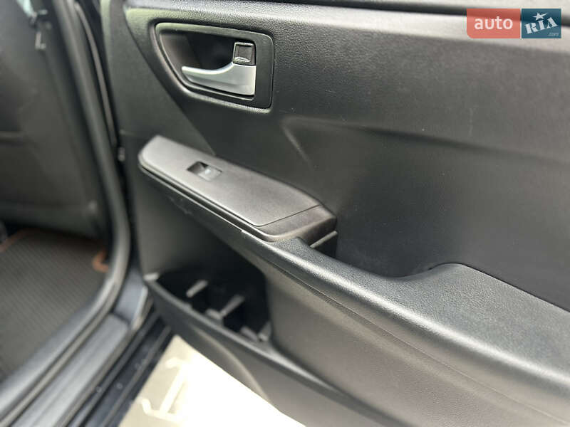 Седан Toyota Camry 2017 в Владимире фото 89 Седан Toyota Camry 2017 в Владимире