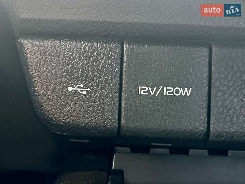 Седан Toyota Camry 2021 в Києві фото 41 Седан Toyota Camry 2021 в Києві