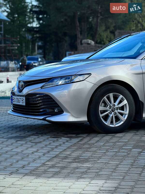 Седан Toyota Camry 2017 в Черновцах фото 5 Седан Toyota Camry 2017 в Черновцах