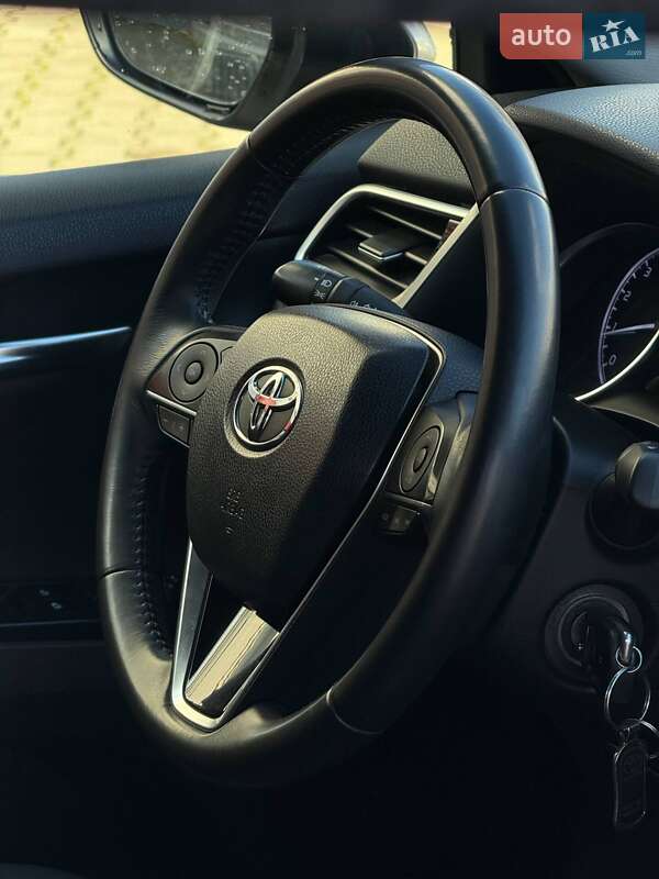 Седан Toyota Camry 2017 в Черновцах фото 14 Седан Toyota Camry 2017 в Черновцах