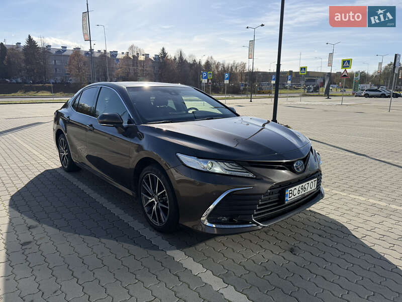 Седан Toyota Camry 2022 в Львове фото 3 Седан Toyota Camry 2022 в Львове
