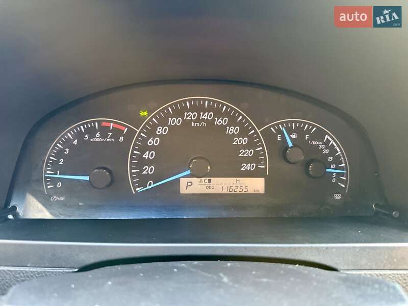 Седан Toyota Camry 2015 в Харкові