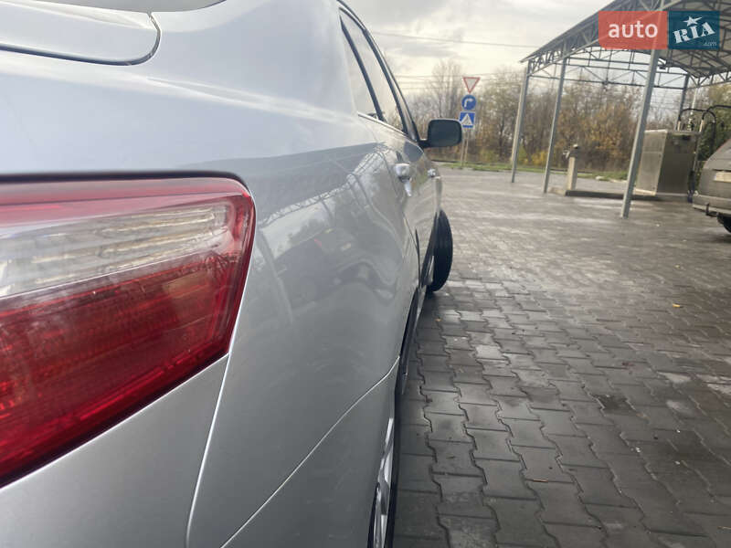Седан Toyota Camry 2006 в Полтаві
