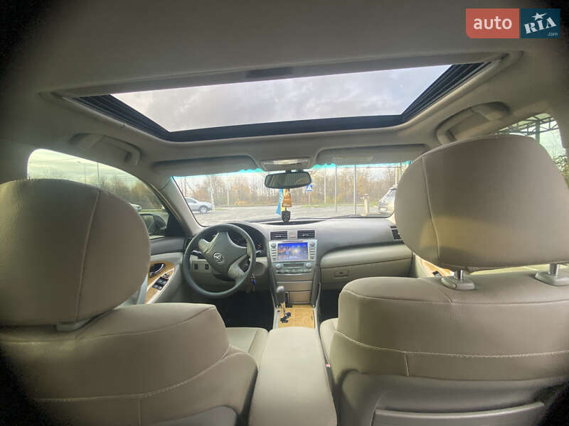 Седан Toyota Camry 2006 в Полтаві