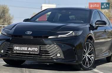 Седан Toyota Camry 2024 в Києві