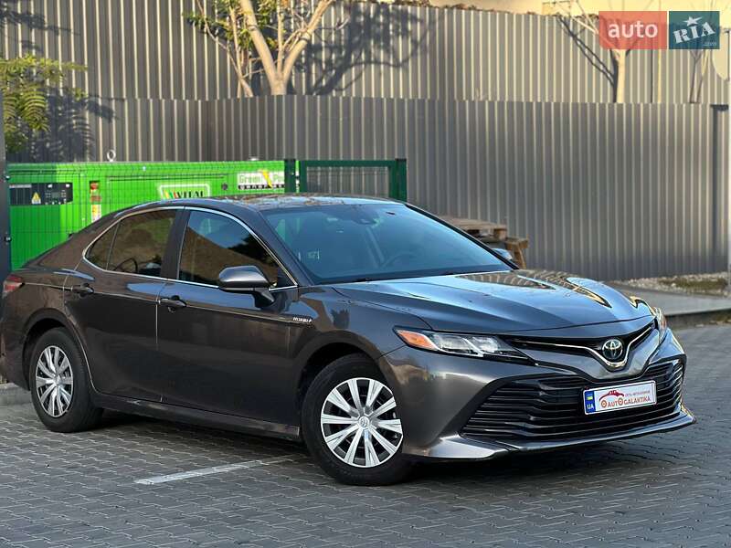 Седан Toyota Camry 2018 в Одесі