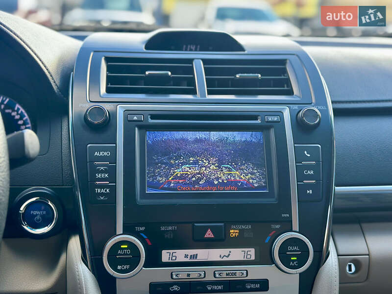 Седан Toyota Camry 2013 в Киеве фото 15 Седан Toyota Camry 2013 в Киеве