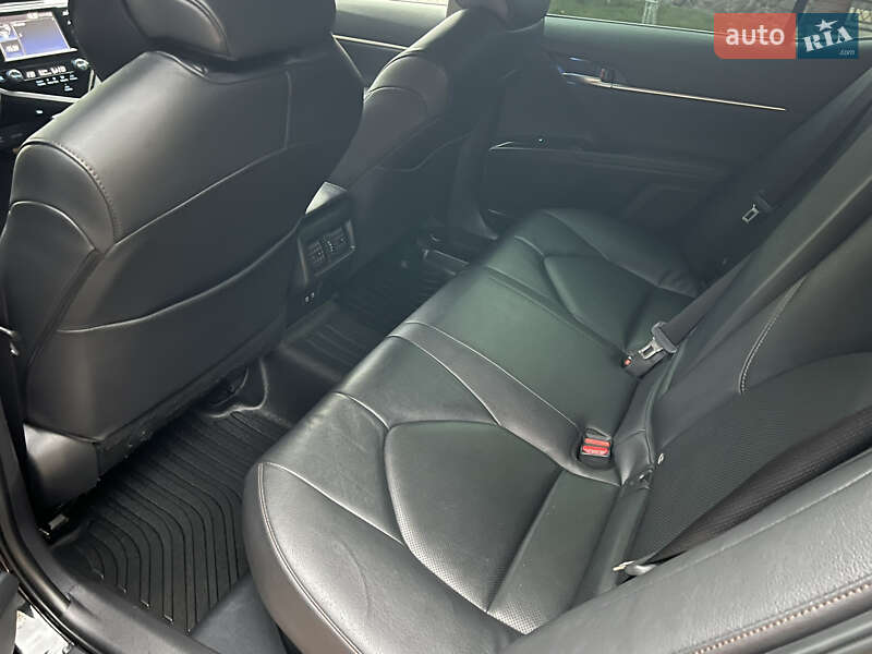 Седан Toyota Camry 2020 в Ровно фото 25 Седан Toyota Camry 2020 в Ровно