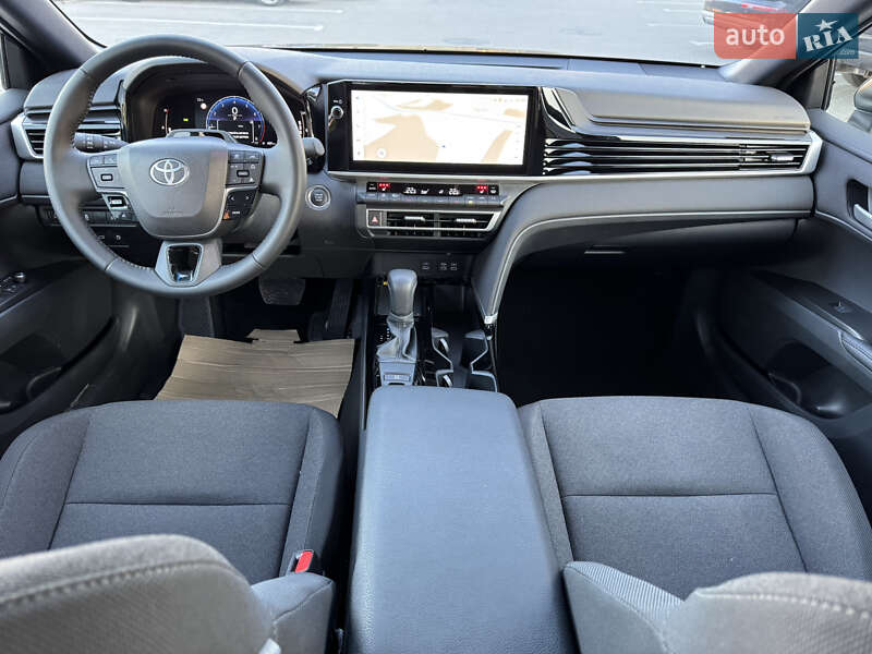 Седан Toyota Camry 2025 в Виннице фото 19 Седан Toyota Camry 2025 в Виннице