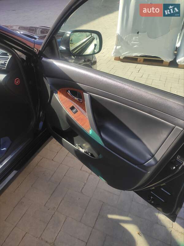 Седан Toyota Camry 2007 в Умані