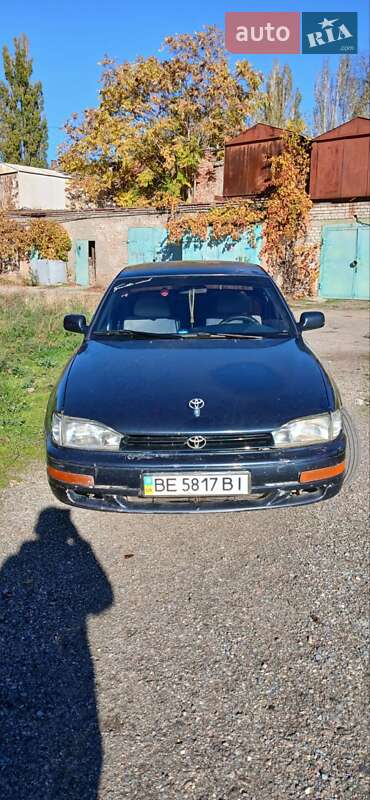Седан Toyota Camry 1994 в Миколаєві
