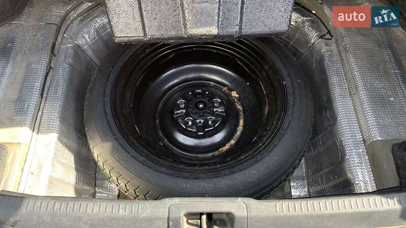 Седан Toyota Camry 2015 в Харкові