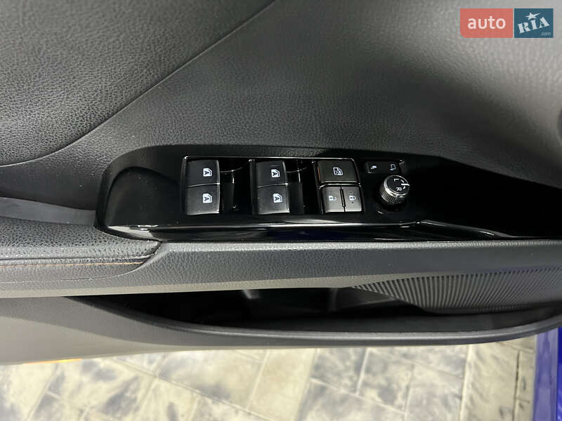 Седан Toyota Camry 2019 в Одесі фото 20 Седан Toyota Camry 2019 в Одесі
