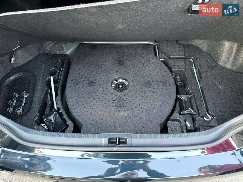 Седан Toyota Camry 2015 в Киеве