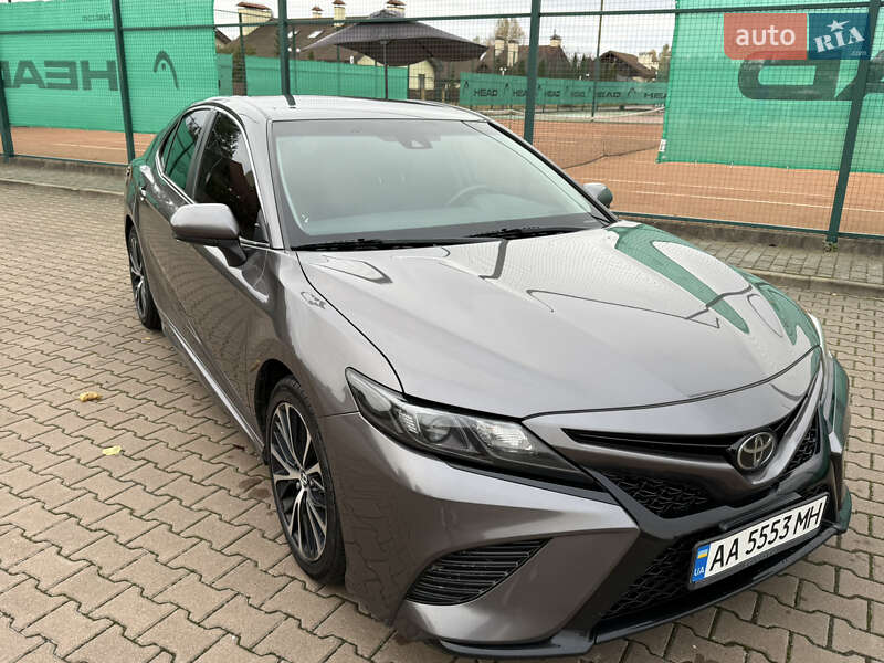 Седан Toyota Camry 2018 в Києві фото 3 Седан Toyota Camry 2018 в Києві