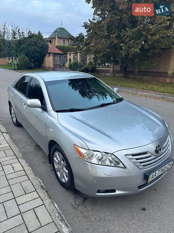 Седан Toyota Camry 2007 в Остроге фото 22 Седан Toyota Camry 2007 в Остроге