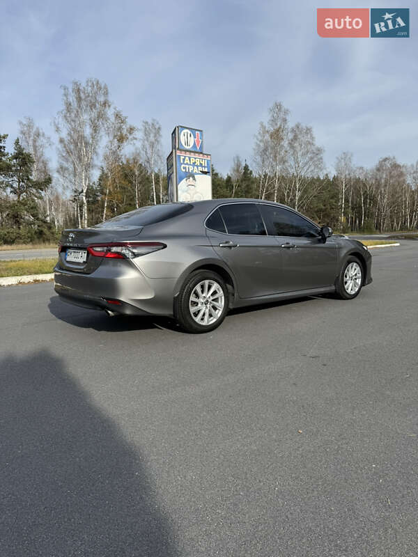 Седан Toyota Camry 2021 в Барановке