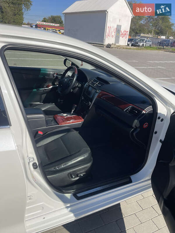 Седан Toyota Camry 2014 в Одессе