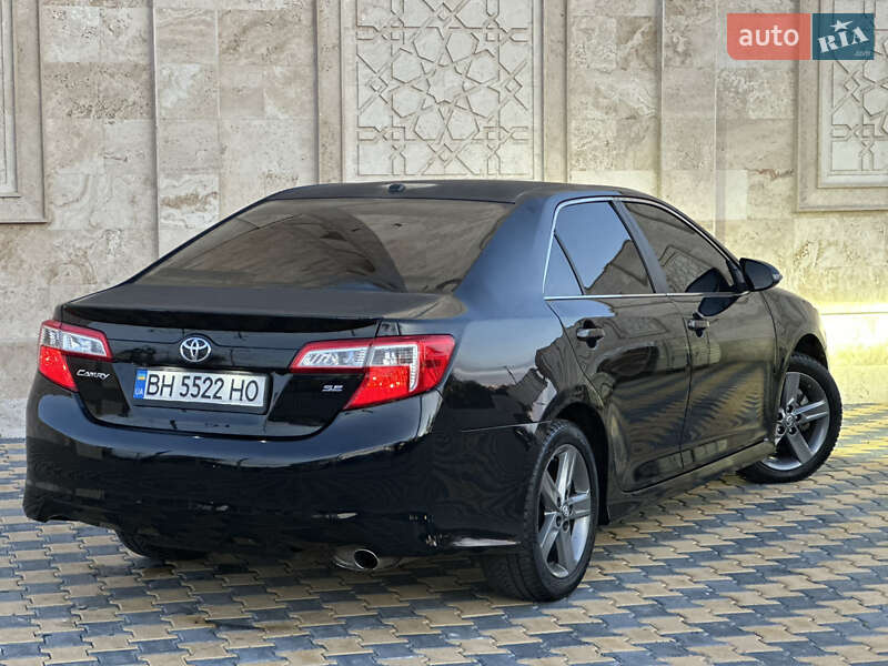 Седан Toyota Camry 2012 в Одесі