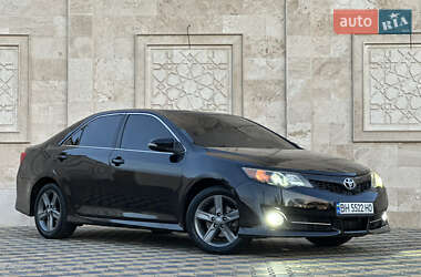 Седан Toyota Camry 2012 в Одесі