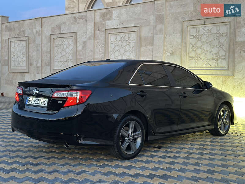 Седан Toyota Camry 2012 в Одесі