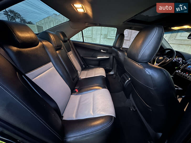 Седан Toyota Camry 2012 в Одесі